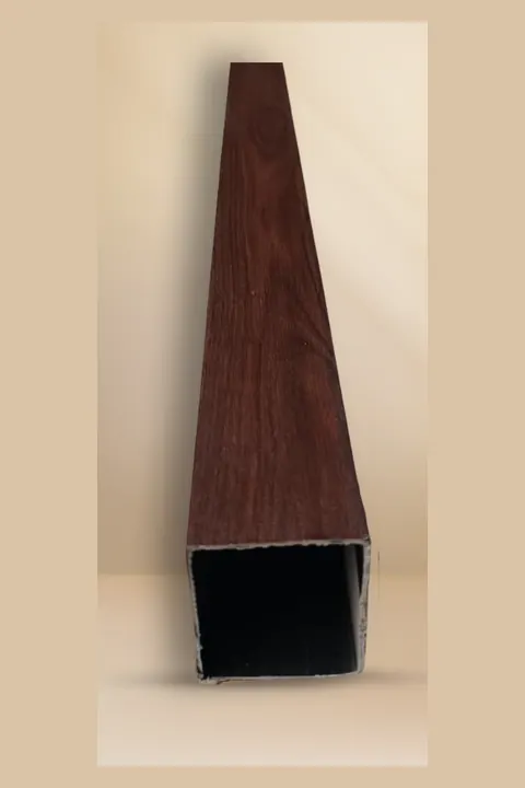 زوايا وفواصل وبروفيلات 703 · علبة PVC 5 × 5 سم